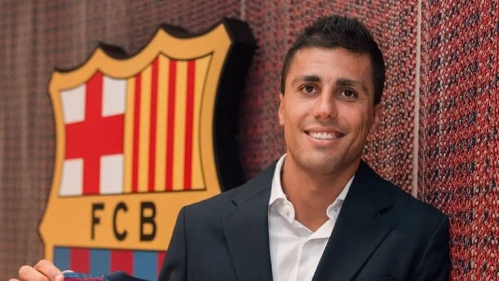 rodri_ingin_sapu_bersih_trofi_bersama_barcelona