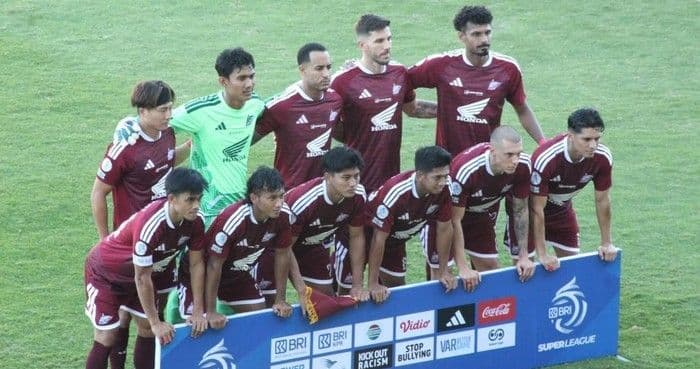 psm_vs_persita_hilmansyah_kembali_starter_akbar_tanjung_di_tengah_