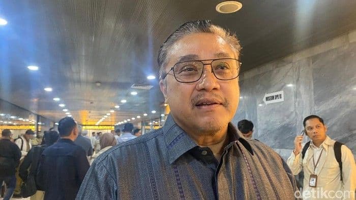 dpr_bakal_panggil_kpubawaslu_soal_dugaan_pasal_selundupan_di_pkpu