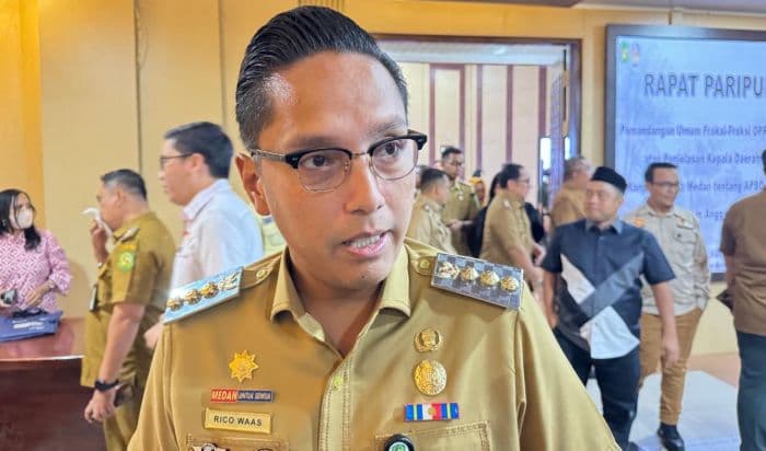 rico_waas_bakal_evaluasi_pengurusan_pbg_di_dinas_pkpcktr