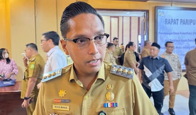 rico_waas_bakal_evaluasi_pengurusan_pbg_di_dinas_pkpcktr