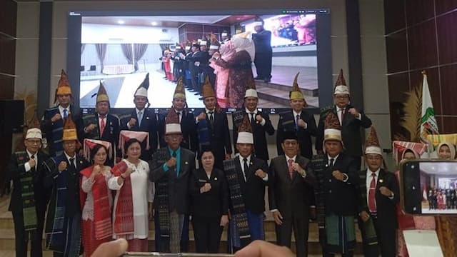 sekda_pematangsiantar_lantik_20_pejabat_eselon_ii_ini_daftarnya