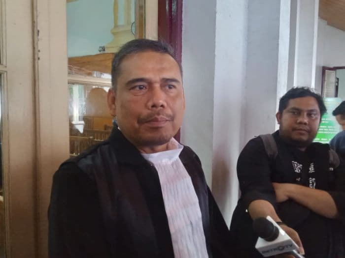 tiga_terdakwa_kasus_suap_proyek_jalan_di_sumut_tak_ajukan_eksepsi_di_persidangan_kpk
