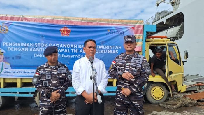 bulog_targetkan_bantuan_pangan_nias_tuntas_100_persen_desember_skema_kiriman_dari_teluk_bayur