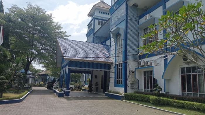 disdik_deli_serdang_gagal_mediasi_mantan_plt_kepala_smp_swasta_dengan_pihak_yayasan