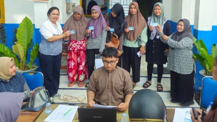 disdukcapil_deli_serdang_jemput_data_kependudukan_warga_terdampak_banjir