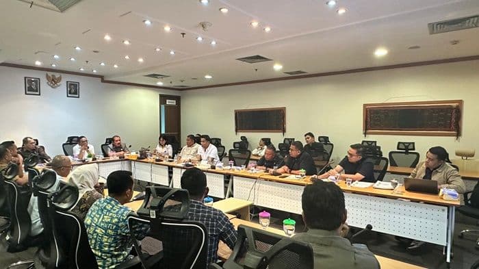 dprd_sumut_tegaskan_ptpn_ii_dan_ndp_tak_boleh_sembarangan_beri_tali_asih_di_lahan_hgu