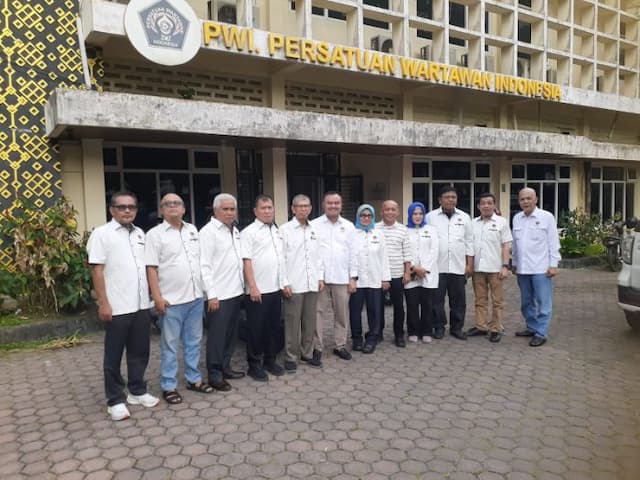 refleksi_pers_2025_pwi_dan_dkp_sumut_dorong_peningkatan_pemahaman_kode_etik_jurnalistik