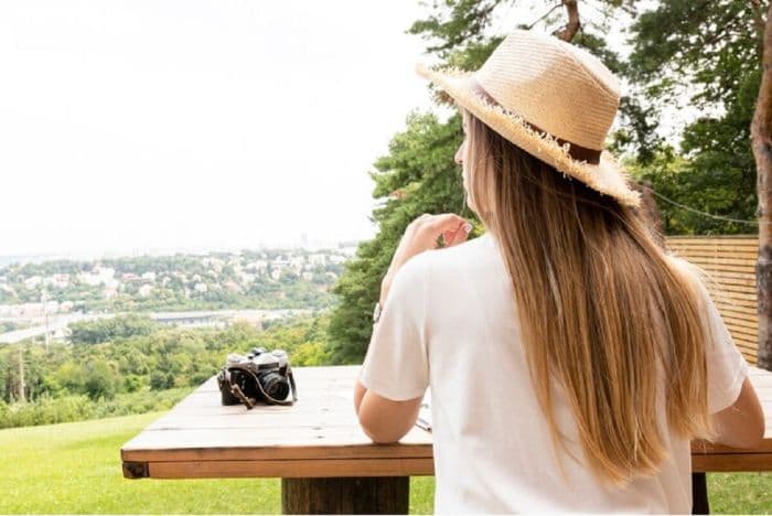 tips_sederhana_bagi_introvert_agar_lebih_nyaman_saat_berwisata