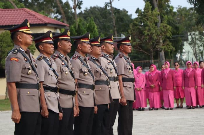 tujuh_pejabat_polres_sergai_sertijab