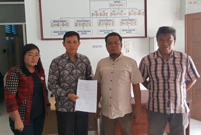 gmp_laporkan_kades_anggoli_terkait_tata_kelola_dan_penyelewengan_dana_desa