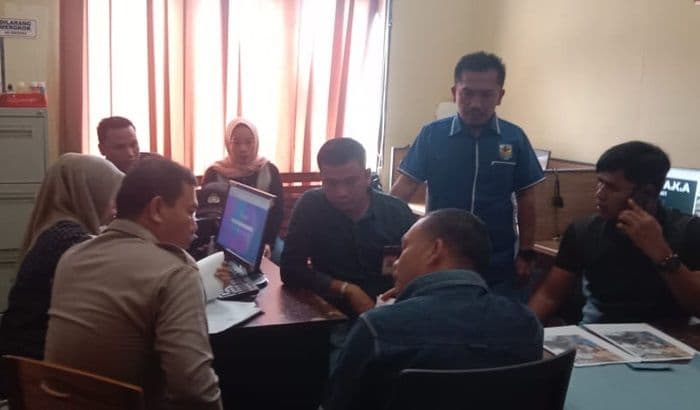 mantan_kades_paran_julu_dilaporkan_kasus_pemalsuan_ke_polres_palas
