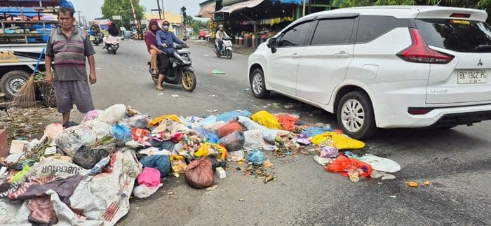 simpang_kebun_lada_kota_binjai_yang_dulu_bersih_sekarang_tampak_jorok