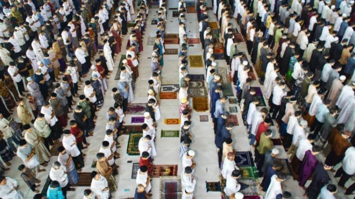 amalan_idul_fitri_2026_lengkap_panduan_sunnah_1_syawal_1447_h_dari_doa_hingga_zakat_fitrah