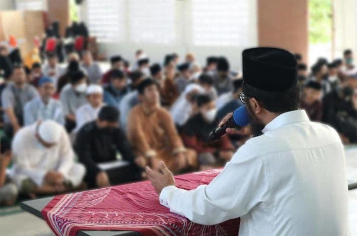 hukum_salat_jumat_jika_sudah_salat_id_saat_hari_raya_begini_penjelasannya