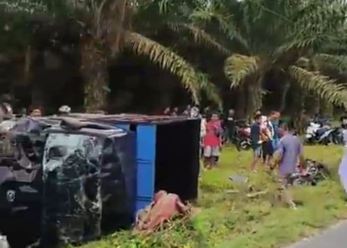 pasutri_yang_tewas_kecelakaan_di_jalan_perkebunan_tiu_batu_bara_ternyata_hendak_melayat
