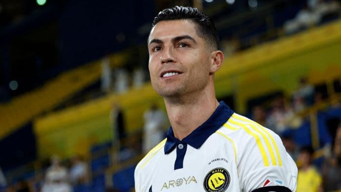 cristiano_ronaldo_menuju_1000_gol