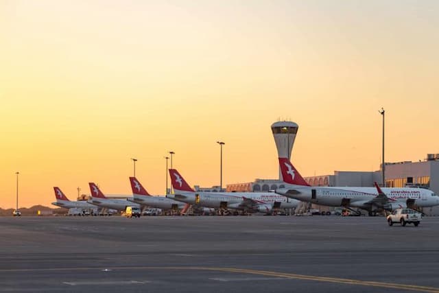 penerbangan_internasional_dari_bandara_iran_kembali_dibuka