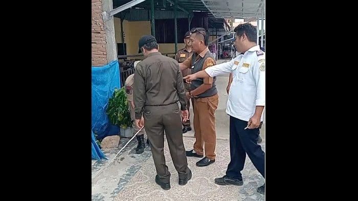 penertiban_dermaga_parbaba_samosir_picu_polemik_warga_dan_pemerhati_soroti_nasib_umkm