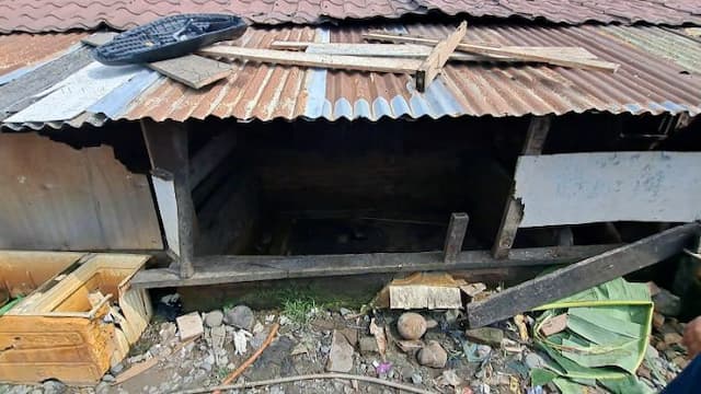 perjalanan_tarif_rp8_ribu_berakhir_duka_di_rel_kereta_api_medan_denai_