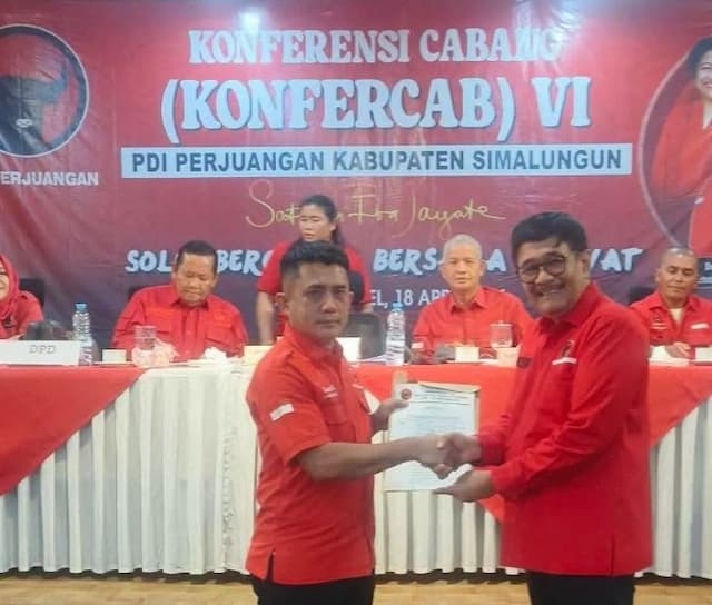 samrin_girsang_pimpin_pdi_perjuangan_simalungun