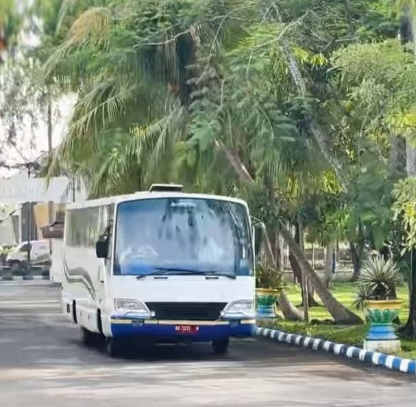 sediakan_5_unit_bus_pemkab_deli_serdang_imbau_asn_pakai_transportasi_ramah_lingkungan_saat_cfd