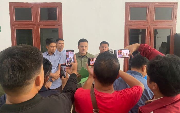 terseret_kasus_korupsi_eks_pimpinan_cabang_bank_sumut_ditetapkan_tersangka