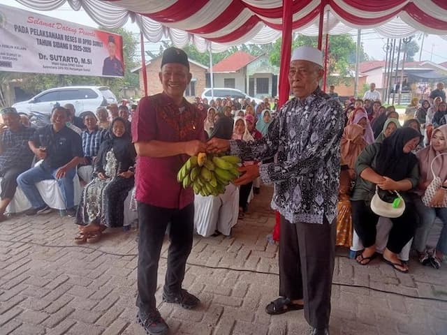 harga_sembako_naik_jelang_iduladha_warga_deliserdang_curhat_ke_wakil_ketua_dprd_sumut