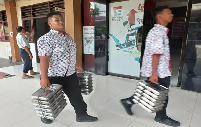 prabowo_pangkas_anggaran_mbg_2026_jadi_rp268_triliun