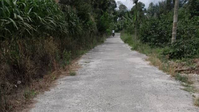 soal_proyek_pengaspalan_dilakukan_di_wilayah_desa_tetangga_kades_juma_teguh_bilang_begini