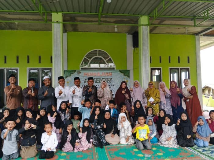 warga_berampu_apresiasi_perbaikan_jalan_dan_irigasi_di_dairi