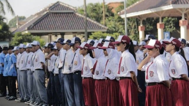 respons_kepsek_smp_swasta_hingga_orang_tua_di_siantar_terhadap_putusan_mk