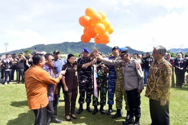 masinton_pasaribu_80_desa_di_tapteng_masih_tertinggal_sensus_ekonomi_2026_jadi_dasar_pemulihan_pascabencana