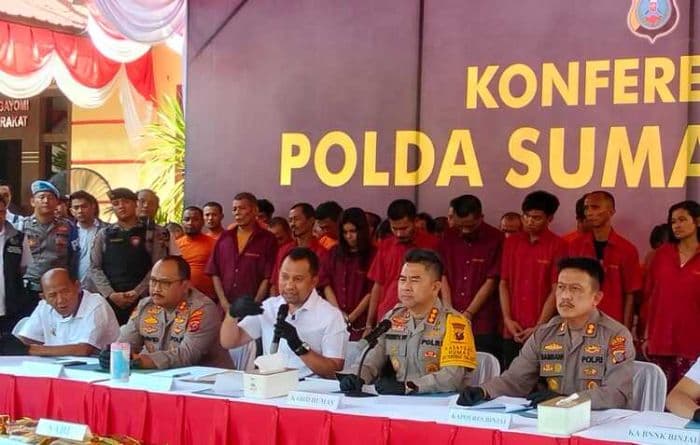 dua_kurir_ditangkap_polisi_amankan_190_kg_sabu_di_laut_lepas_langkat