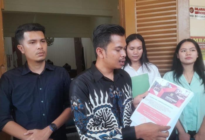 putra_eks_kadishub_siantar_sebut_ayahnya_suka_menolong_kuasa_hukum_tidak_ada_pelanggaran_pidana