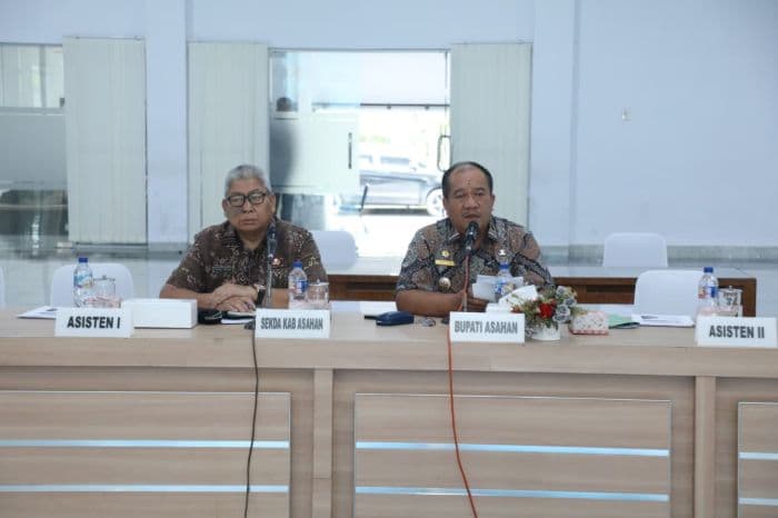 bupati_asahan_data_tunggal_akurat_jadi_kunci_penyaluran_bansos_tepat_sasaran