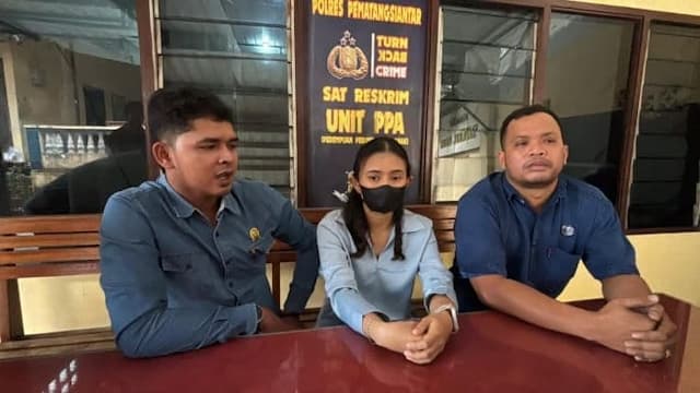 kejari_pematangsiantar_kembalikan_berkas_kasus_kdrt_vam_ke_polisi