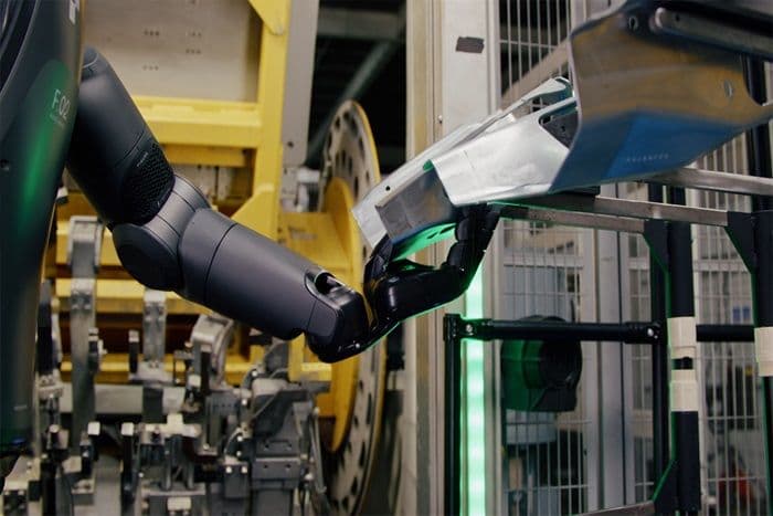 robot_humanoid_mulai_masuk_dunia_kerja_apa_yang_berubah