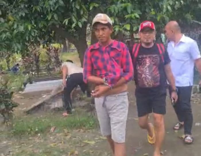 diciduk_polisi_pria_ini_mengaku_untung_rp3_ribu_jual_1_amp_ganja