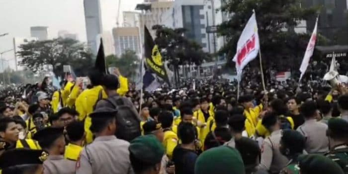 demo_2_tahun_prabowogibran_di_jakarta_20_oktober_2026_ini_5_tuntutan_mahasiswa