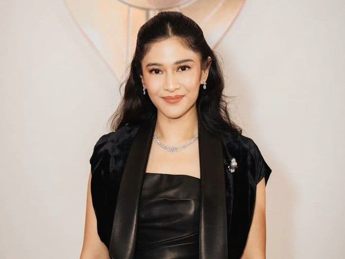 dian_sastro_ungkap_pengalaman_pertama_membaca_laut_bercerita