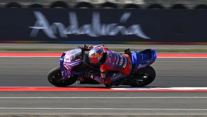 jalani_operasi_bahu_toprak_razgatlioglu_absen_hingga_akhir_musim_motogp_2026