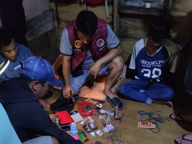 penggerebekan_di_hajoran_polisi_sita_19_paket_sabu
