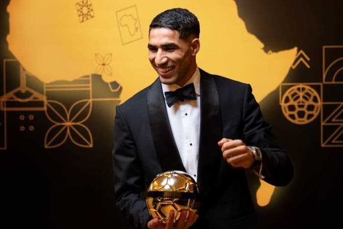achraf_hakimi_dinobatkan_jadi_pemain_terbaik_afrika_2025