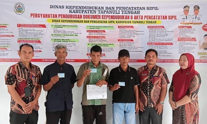 disdukcapil_tapteng_hadirkan_layanan_adminduk_cepat_di_dua_kecamatan