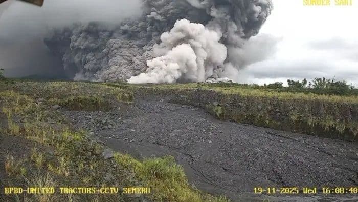 gunung_semeru_meletus_kondisi_terkini_korban_dan_ancaman_erupsi_susulan