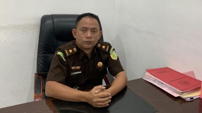 kasi_pidum_kejari_samosir_tanggapi_kritik_pelayanan_publik_staf_sudah_kami_ingatkan_