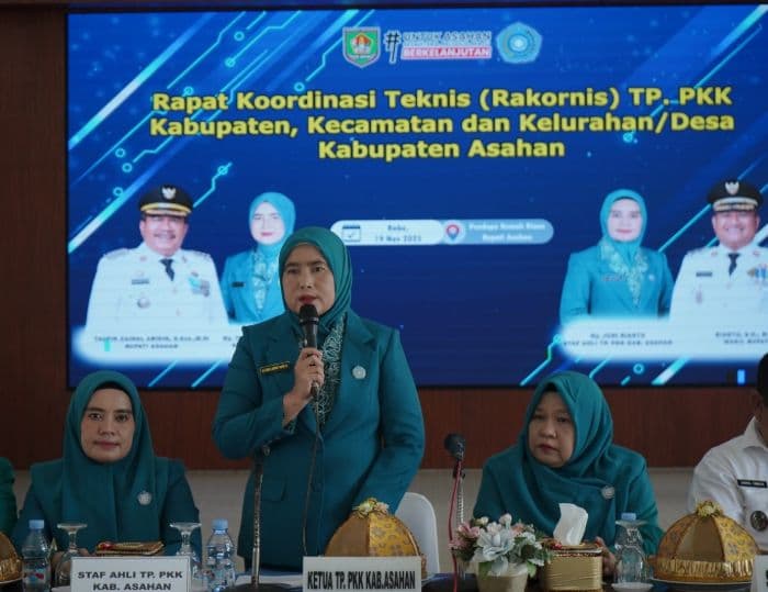 tp_pkk_asahan_tekankan_penguatan_keluarga_dan_peran_dasawisma_untuk_pembangunan_masyarakat