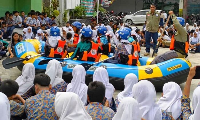 yayasan_gps_sosialisasi_mitigasi_bencana_untuk_wujudkan_spab_di_smpn_13_medan