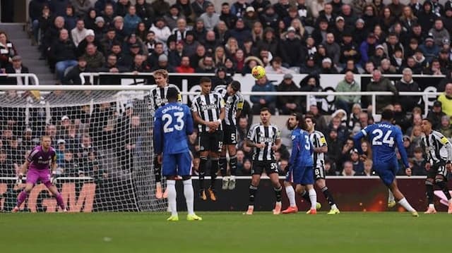 newcastle_vs_chelsea_22_drama_var_dan_gol_spektakuler_di_st_james_park